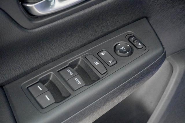 used 2025 Honda CR-V Hybrid car, priced at $34,281