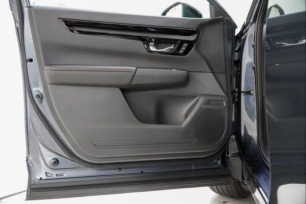 new 2026 Honda CR-V Hybrid car, priced at $40,458