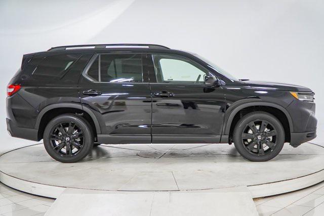 new 2025 Honda Pilot car, priced at $52,465