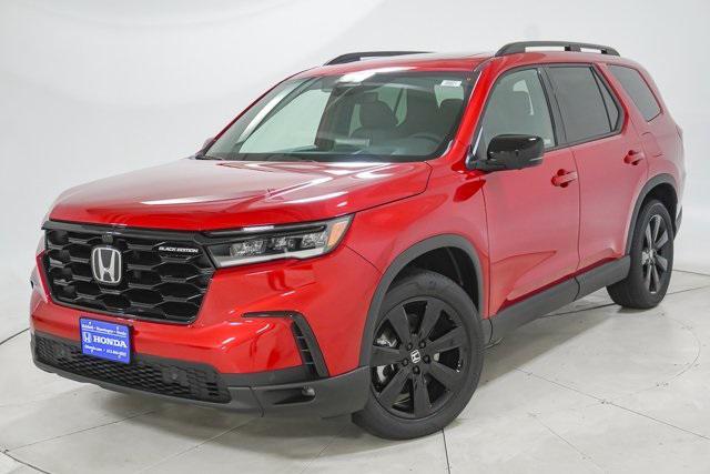 new 2025 Honda Pilot car, priced at $52,892