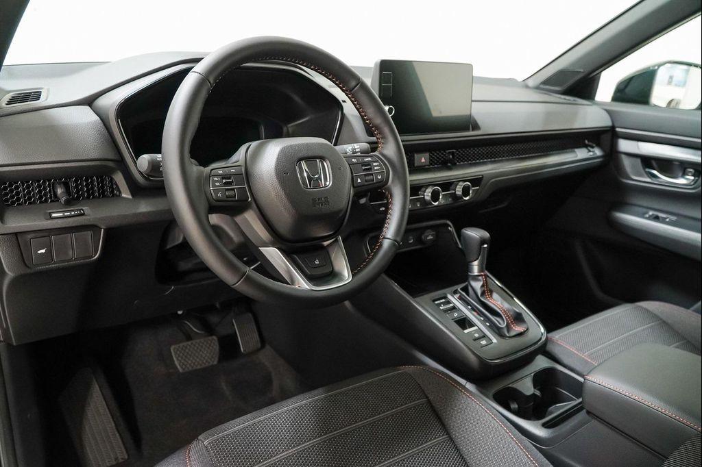 new 2026 Honda CR-V Hybrid car, priced at $38,032