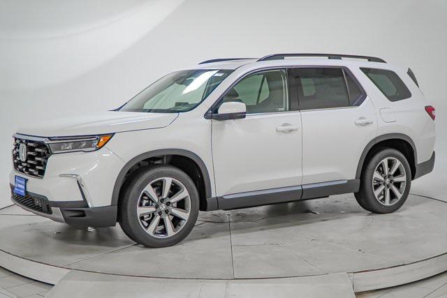 new 2025 Honda Pilot car, priced at $50,604