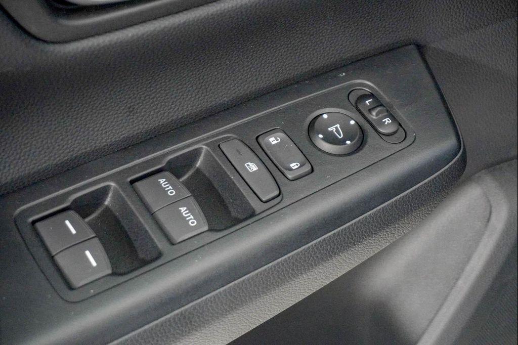 used 2025 Honda CR-V car, priced at $33,498