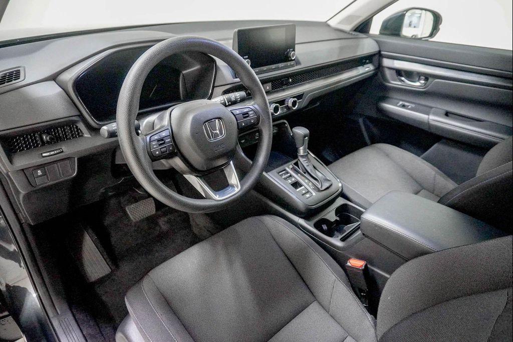 used 2025 Honda CR-V car, priced at $33,498