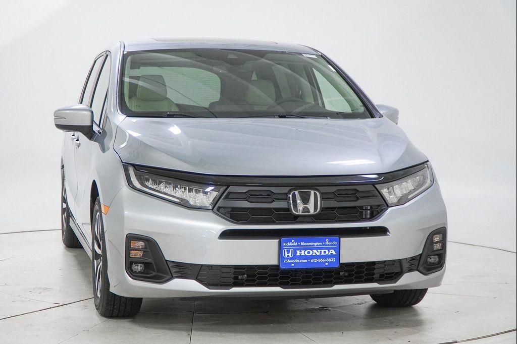 new 2026 Honda Odyssey car, priced at $41,437