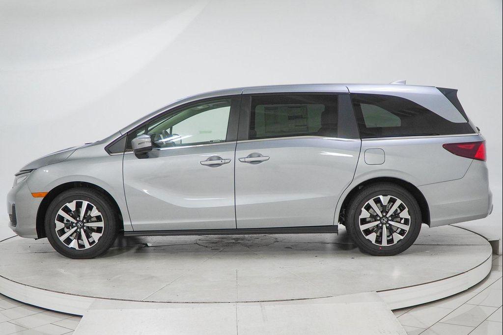 new 2026 Honda Odyssey car, priced at $41,437