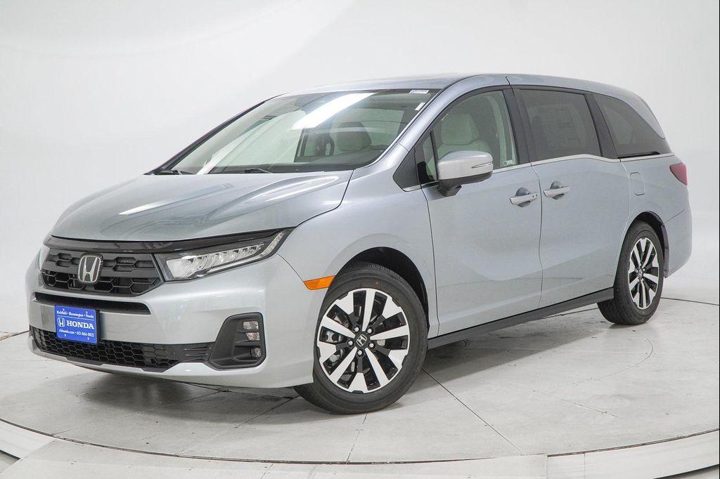 new 2026 Honda Odyssey car, priced at $41,437
