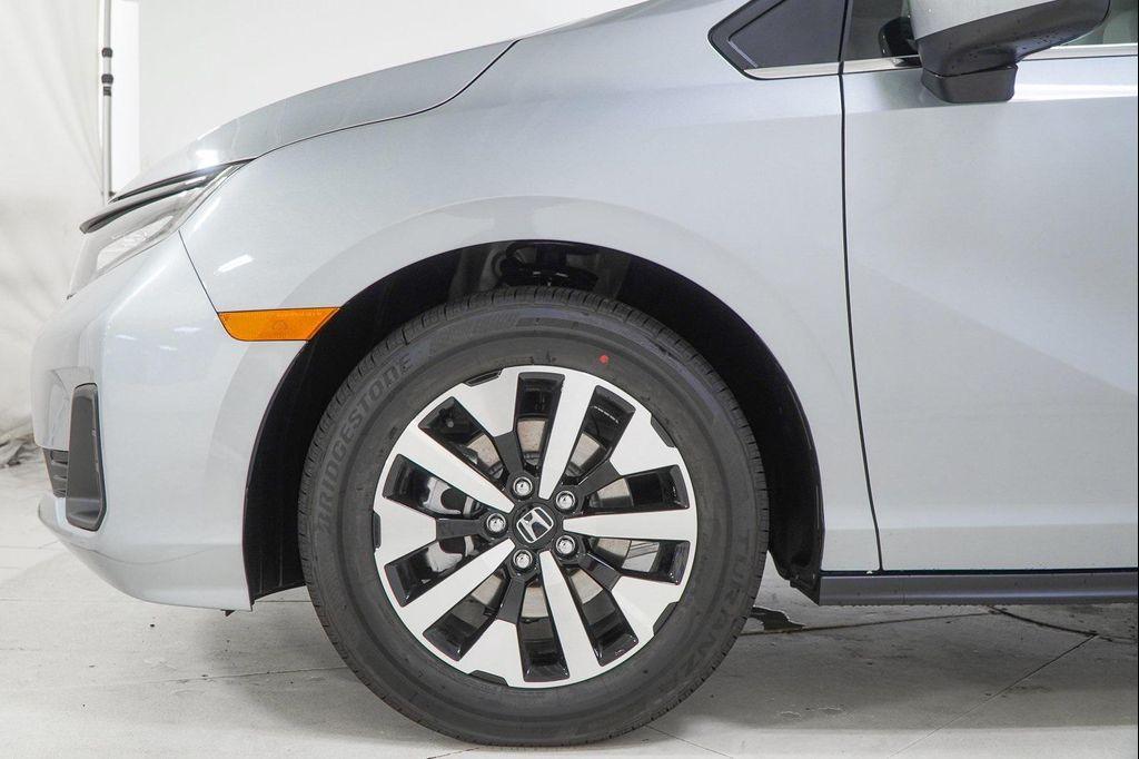 new 2026 Honda Odyssey car, priced at $41,437