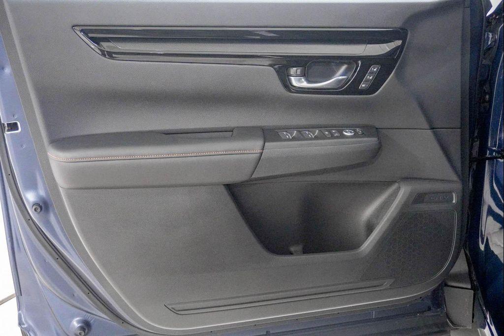 used 2025 Honda CR-V Hybrid car, priced at $38,797