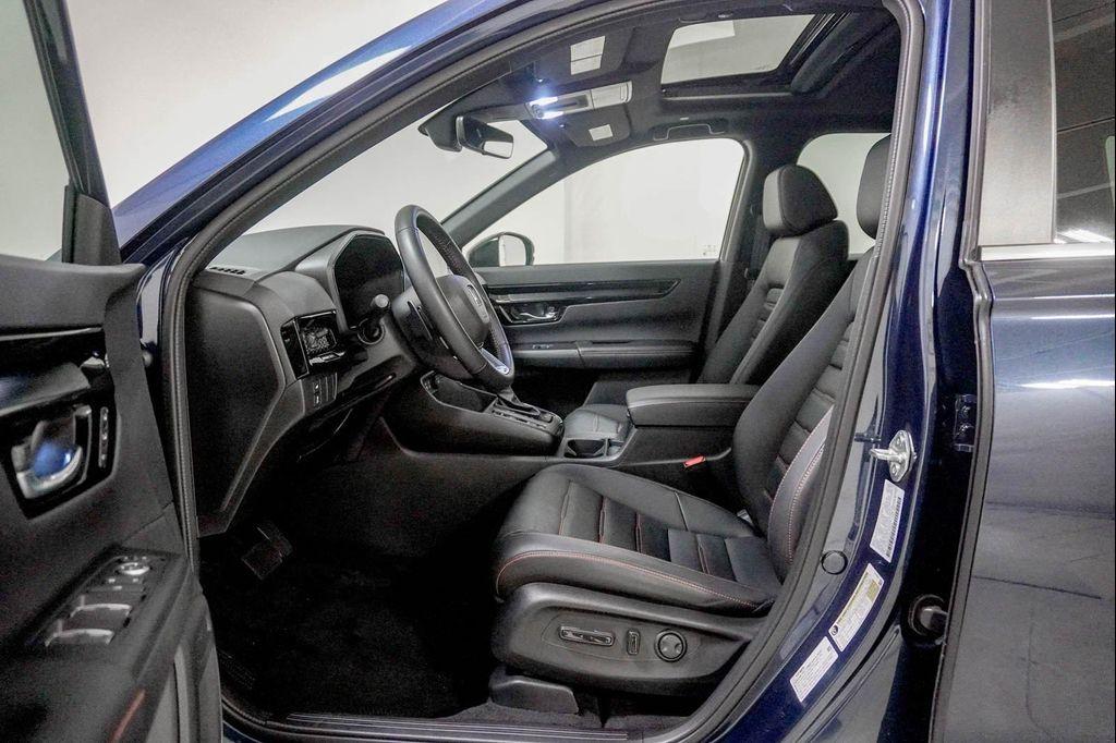 used 2025 Honda CR-V Hybrid car, priced at $38,797