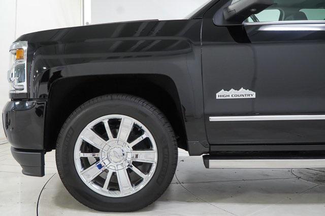 used 2018 Chevrolet Silverado 1500 car, priced at $30,298