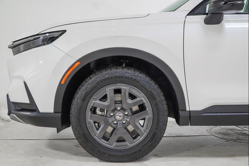 new 2026 Honda CR-V Hybrid car, priced at $38,609