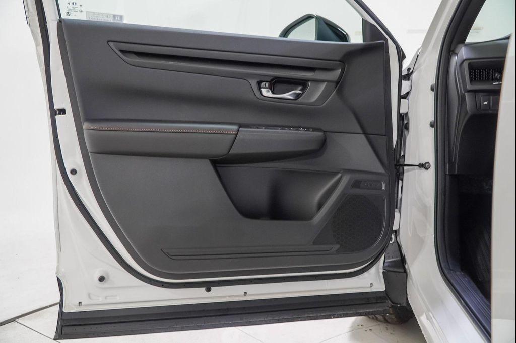 new 2026 Honda CR-V Hybrid car, priced at $38,609