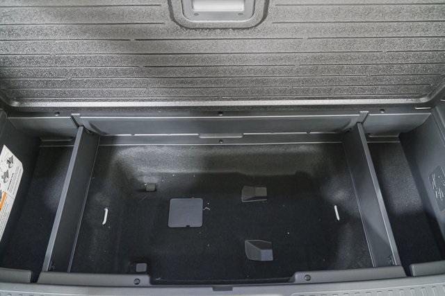 new 2025 Honda Pilot car, priced at $44,650