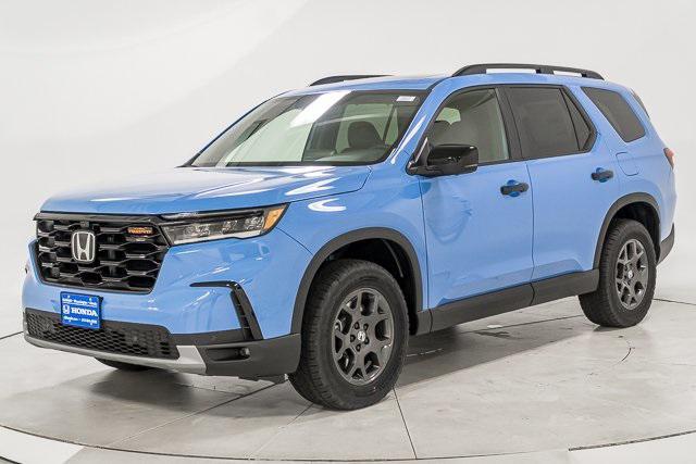 new 2025 Honda Pilot car, priced at $48,059