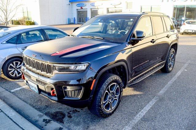 used 2022 Jeep Grand Cherokee car, priced at $34,998