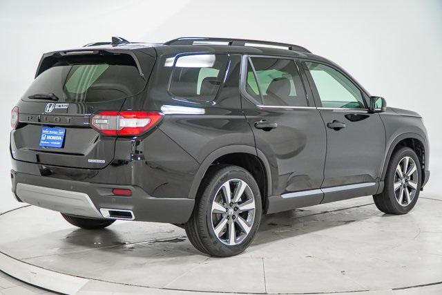 new 2025 Honda Pilot car, priced at $47,177