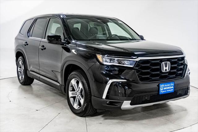 new 2025 Honda Pilot car, priced at $44,894