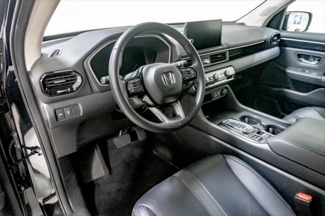 new 2025 Honda Pilot car, priced at $44,894