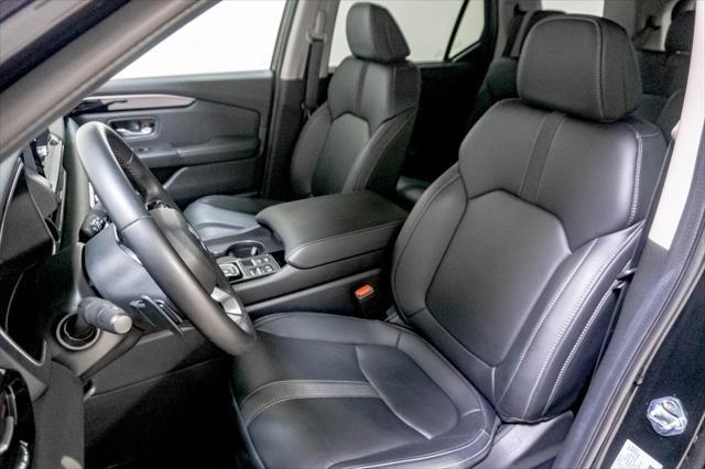 new 2025 Honda Pilot car, priced at $44,894