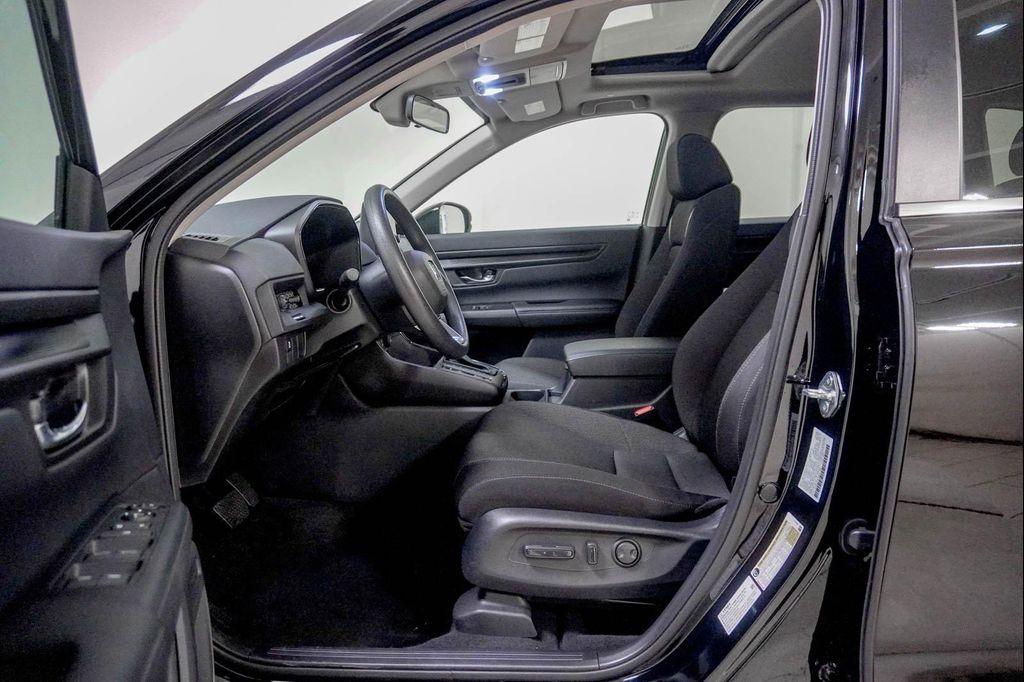 used 2025 Honda CR-V car, priced at $33,798