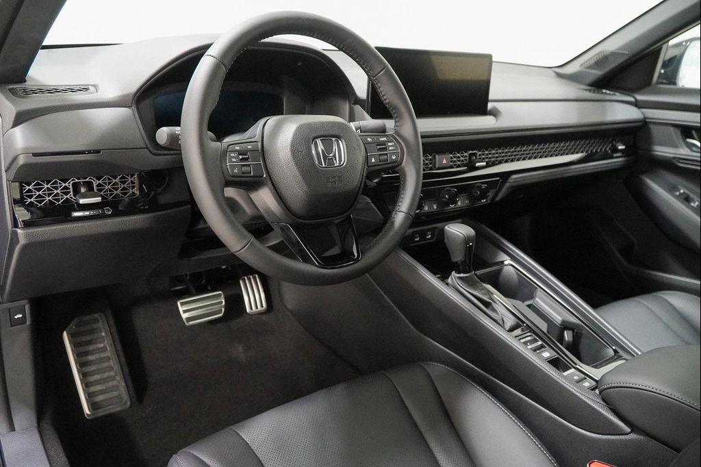 new 2025 Honda Accord Hybrid car, priced at $34,962