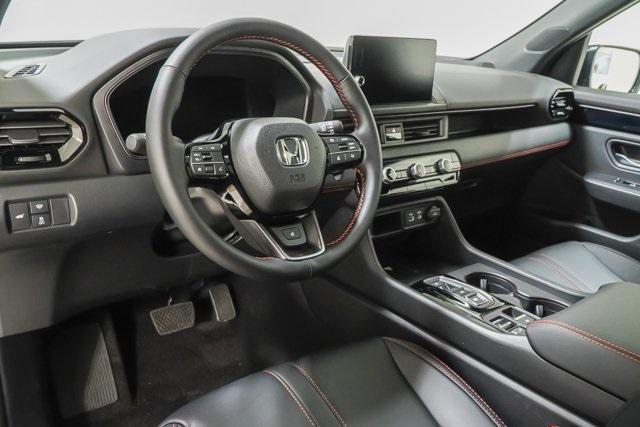 new 2025 Honda Pilot car, priced at $47,632