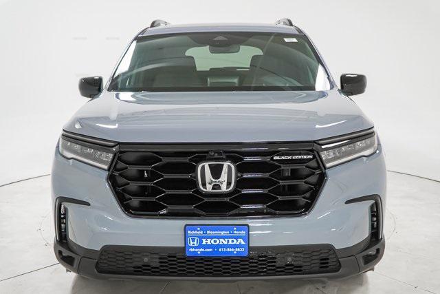 new 2025 Honda Pilot car, priced at $51,927