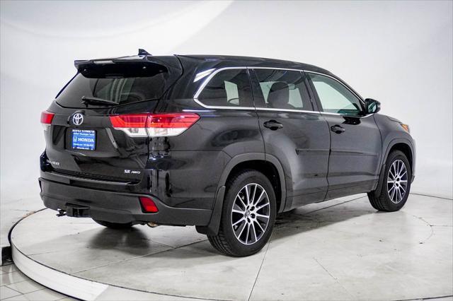 used 2018 Toyota Highlander car, priced at $29,990