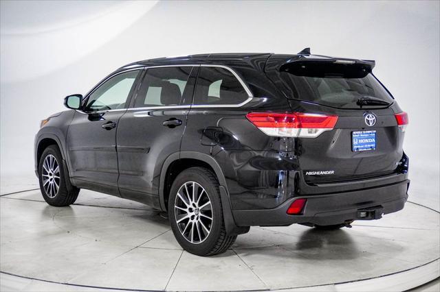 used 2018 Toyota Highlander car, priced at $29,990
