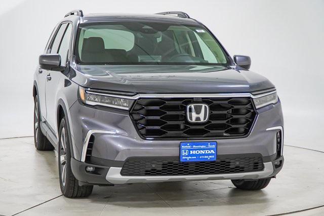 new 2025 Honda Pilot car, priced at $51,088