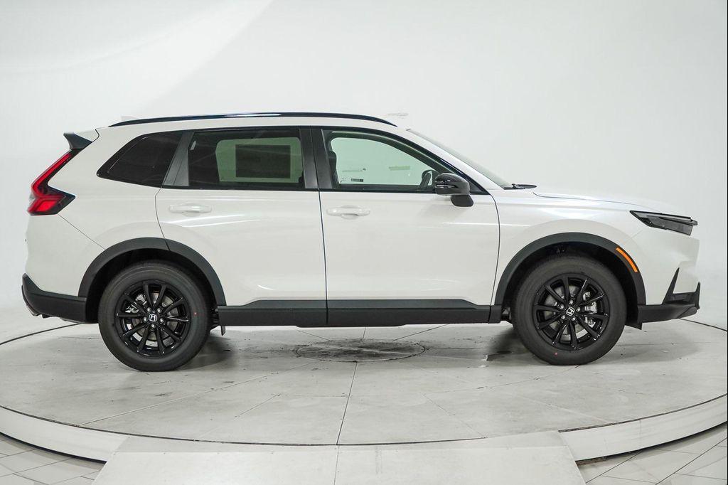new 2026 Honda CR-V Hybrid car, priced at $39,815