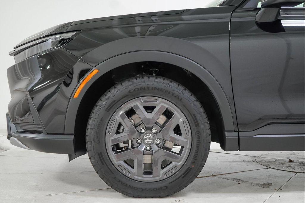 new 2026 Honda CR-V Hybrid car, priced at $38,032