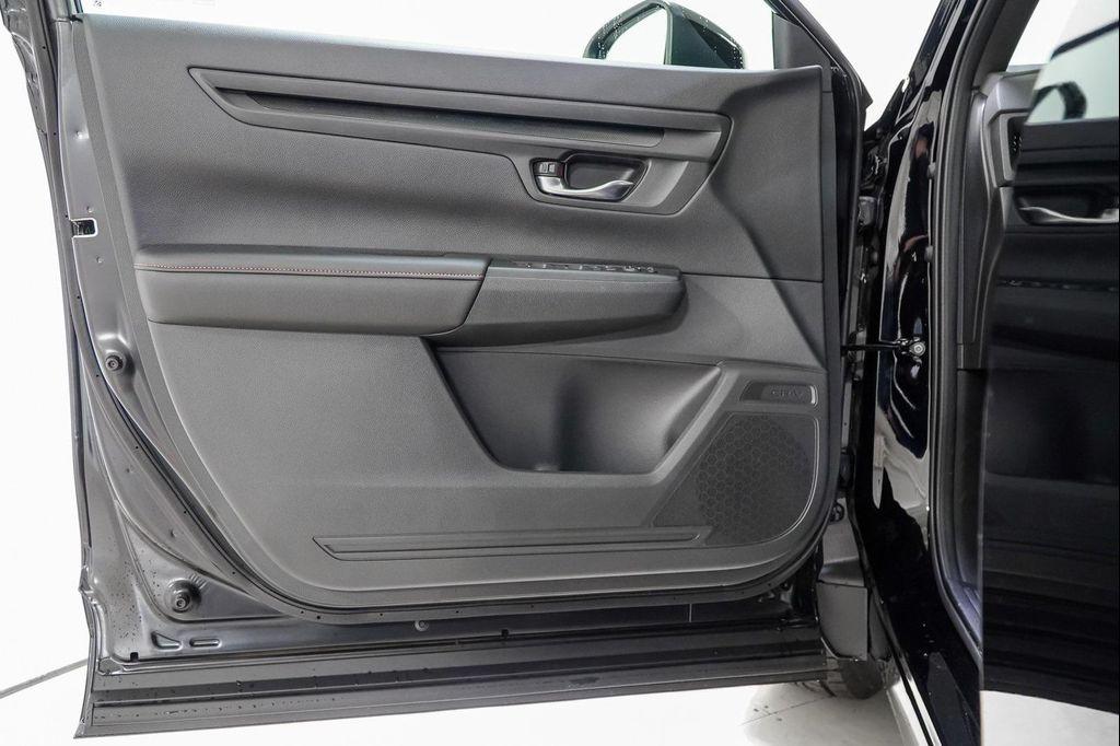 new 2026 Honda CR-V Hybrid car, priced at $38,032