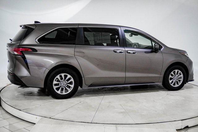 used 2022 Toyota Sienna car, priced at $37,798