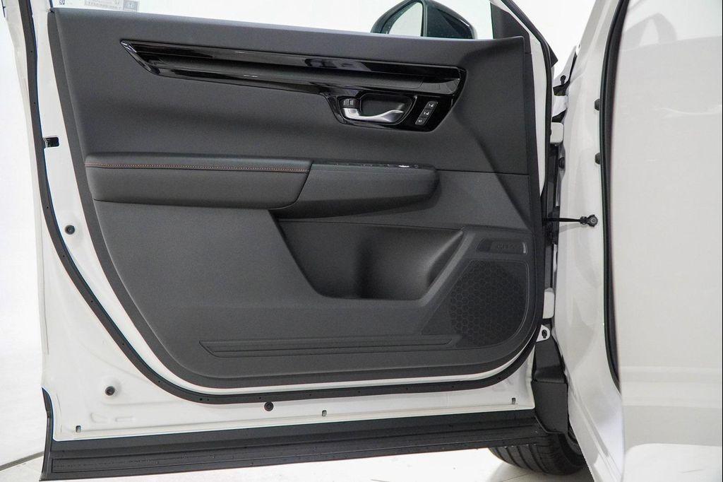 new 2026 Honda CR-V Hybrid car, priced at $40,889