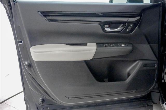 used 2023 Honda CR-V car, priced at $28,995