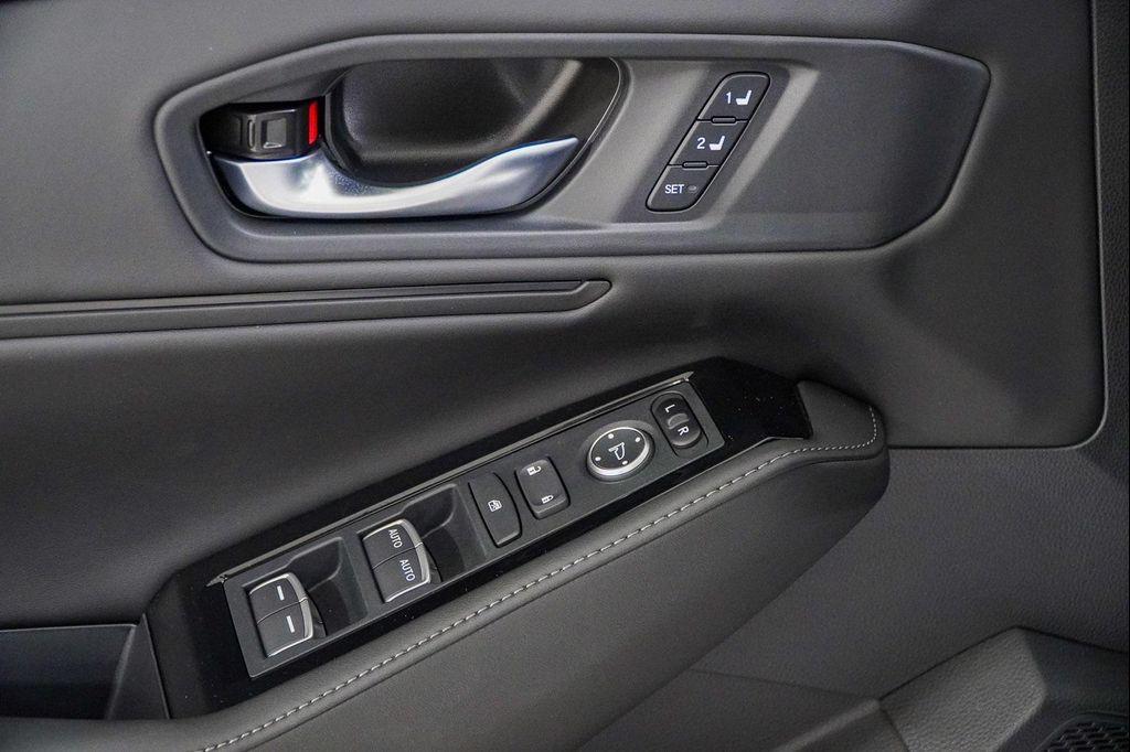 new 2025 Honda Accord Hybrid car, priced at $37,597