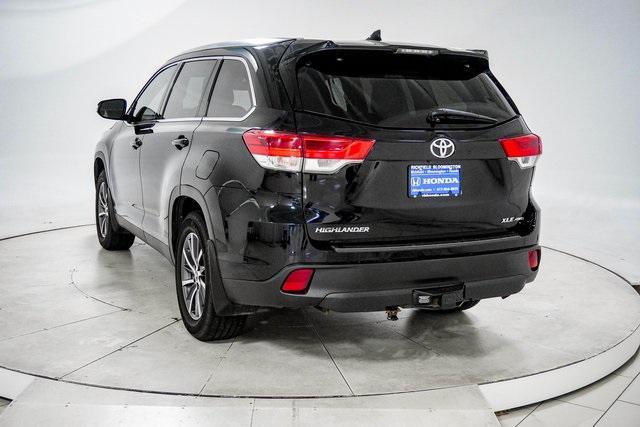 used 2019 Toyota Highlander car, priced at $28,498