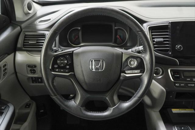 used 2022 Honda Pilot car, priced at $32,580