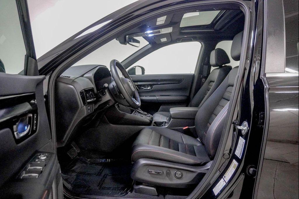 used 2025 Honda CR-V Hybrid car, priced at $39,595