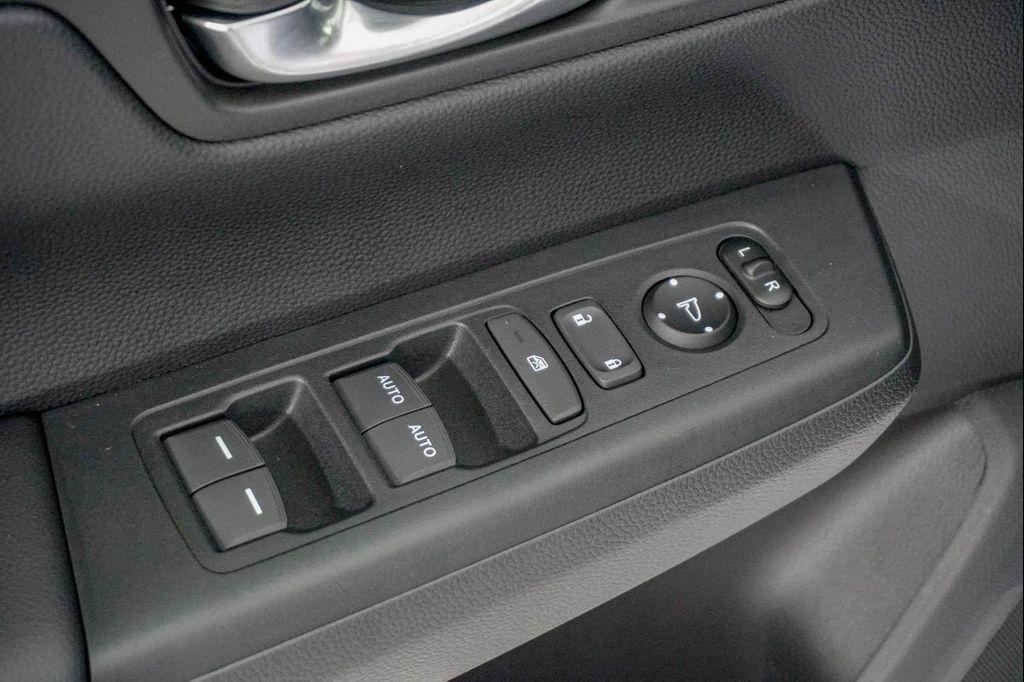 used 2025 Honda CR-V car, priced at $33,812