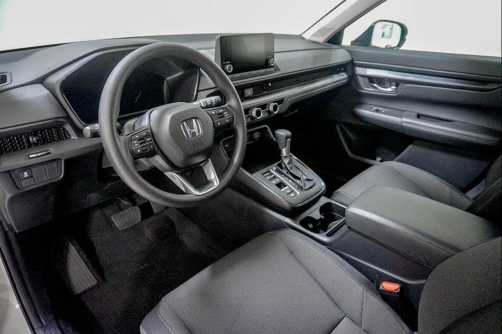 used 2025 Honda CR-V car, priced at $33,812