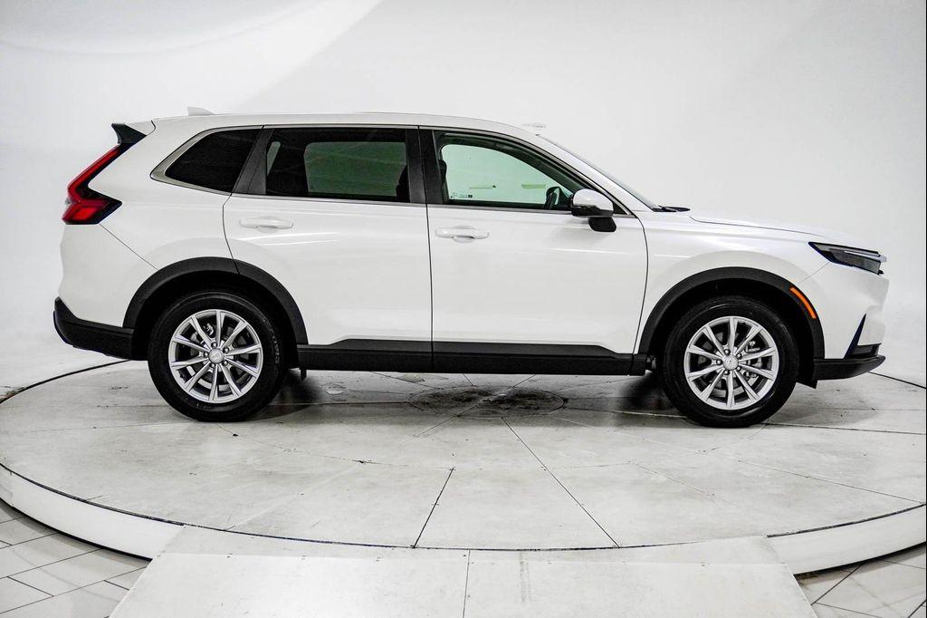 used 2025 Honda CR-V car, priced at $33,812