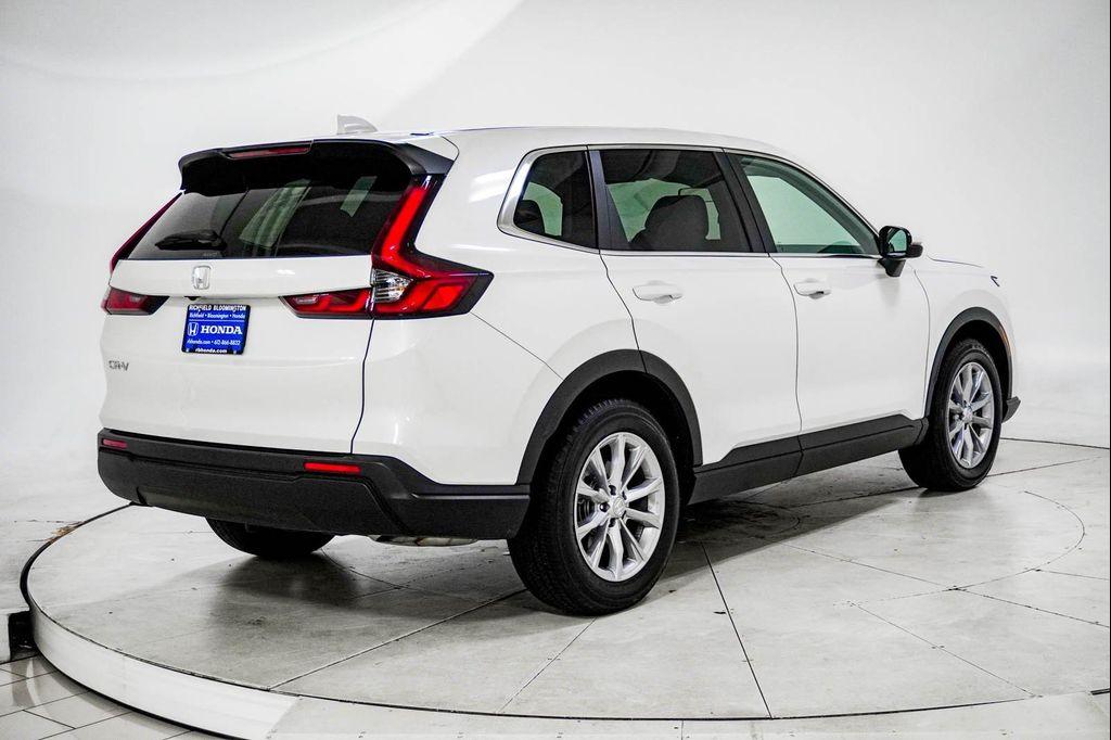 used 2025 Honda CR-V car, priced at $33,812