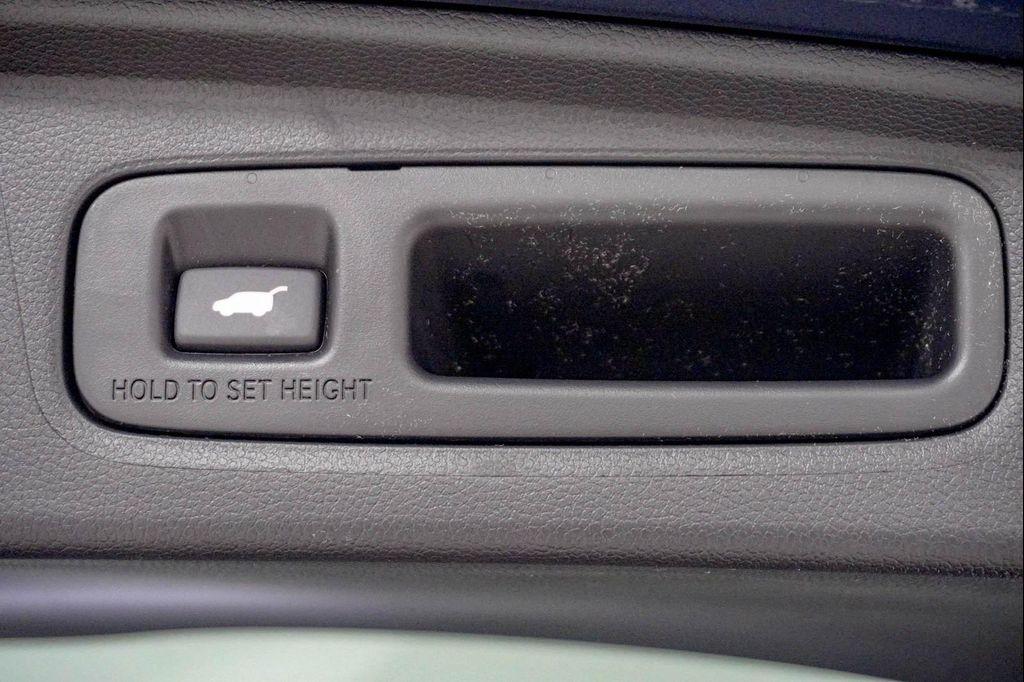 new 2026 Honda CR-V Hybrid car, priced at $39,383