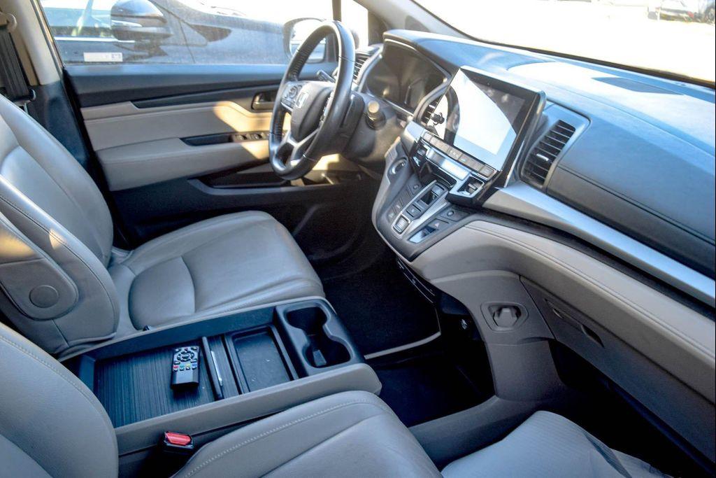 used 2018 Honda Odyssey car, priced at $22,995