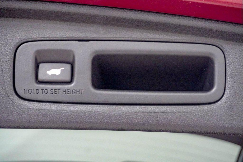 used 2025 Honda CR-V Hybrid car, priced at $39,598