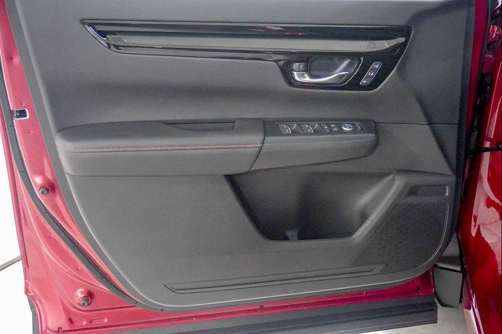 used 2025 Honda CR-V Hybrid car, priced at $39,598