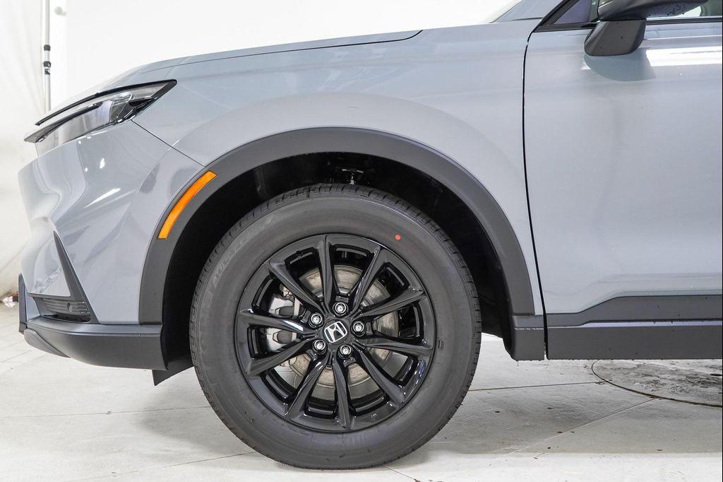 new 2026 Honda CR-V Hybrid car, priced at $39,815